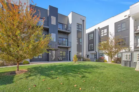 542 Southgate Ave #102, Nashville, TN 37203