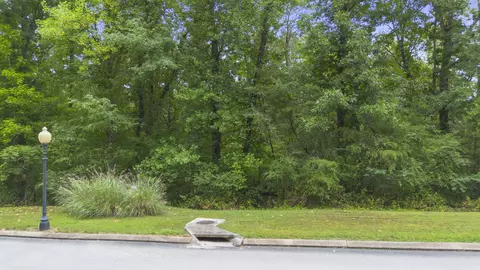 12658 Emerald Bay Dr, Soddy Daisy, TN 37379