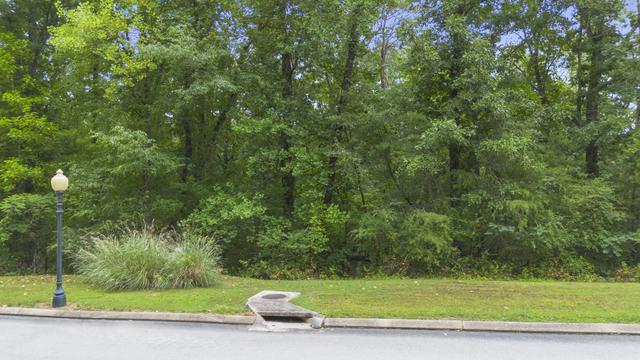 12658 Emerald Bay Dr, Soddy Daisy, TN 37379