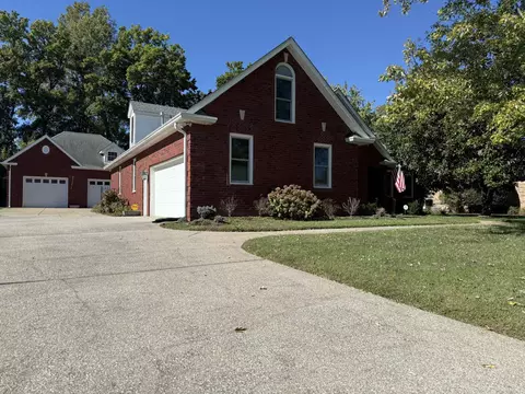 1810 Brighton Dr, Murfreesboro, TN 37130