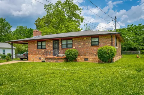 2011 Robbins St, Chattanooga, TN 37404