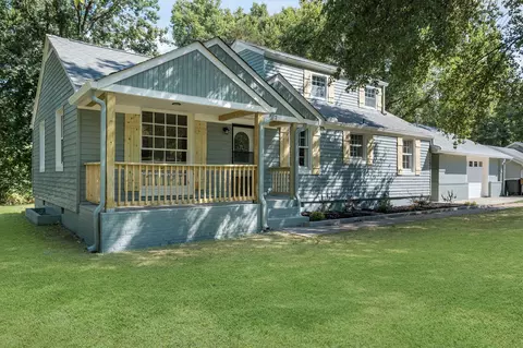 932 Drummond Dr, Nashville, TN 37211