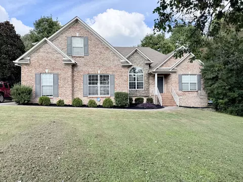 713 Pleasant View Dr, Columbia, TN 38401