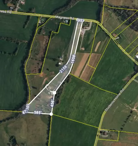 910 Magness Rd, Smithville, TN 37166