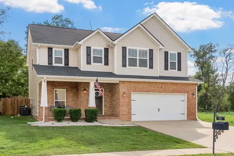 831 Cherry Blossom Ln, Clarksville, TN 37040