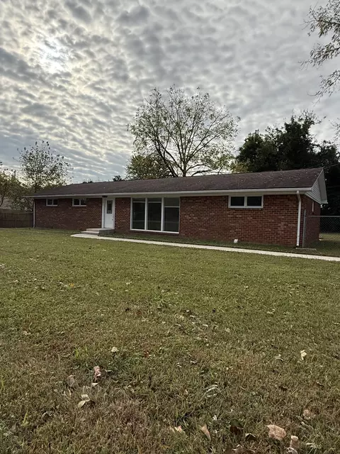 103 Ashwood Ln, Mcminnville, TN 37110