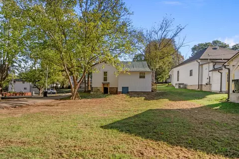 306 E Rickert Ave, Dickson, TN 37055 photo 29