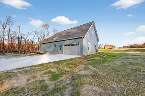 Exterior - 3966 Baggett Rd, Springfield, TN 37172 photo 9 of 10