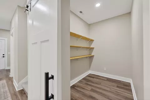 Entry Way - 3966 Baggett Rd, Springfield, TN 37172 photo 3 of 5