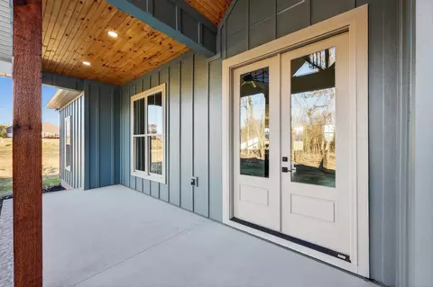 Exterior - 3966 Baggett Rd, Springfield, TN 37172 photo 7 of 10