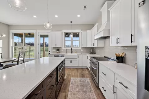 Kitchen - 3966 Baggett Rd, Springfield, TN 37172 photo 4 of 5