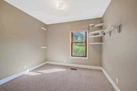 Bedroom - 3904 Cedar St, Centerville, TN 37033 photo 2 of 3