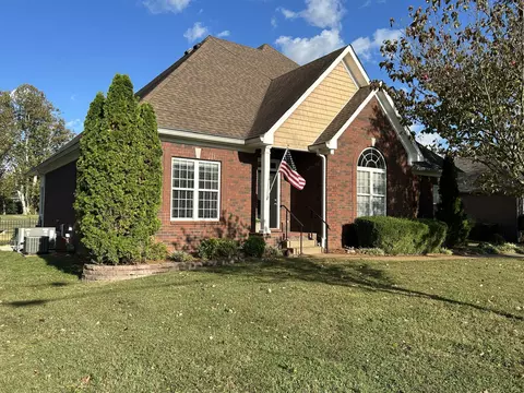 615 Greene Dr, Lebanon, TN 37087
