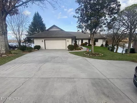 85 Volunteer Court Ct, Crossville, TN 38555