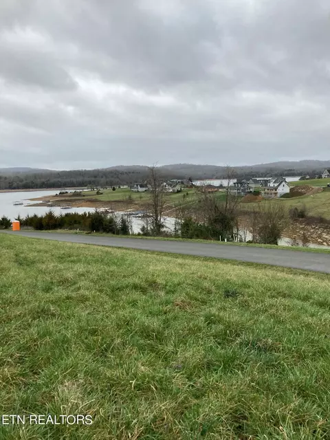 514 Brittney Ln, Sharps Chapel, TN 37866