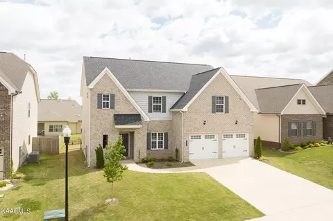 1150 Beech Tree Cv, Maryville, TN 37801