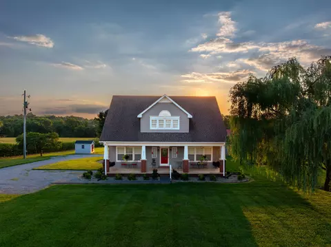 572 Buntin Mill Rd, Cottontown, TN 37048