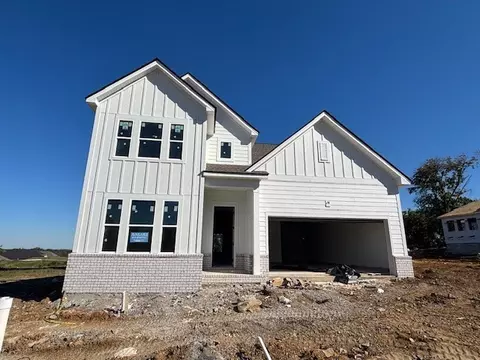 1123 Callaway Dr, Lebanon, TN 37087