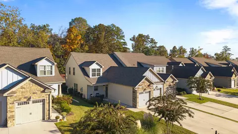 2352 Rivendell Ln, Chattanooga, TN 37421