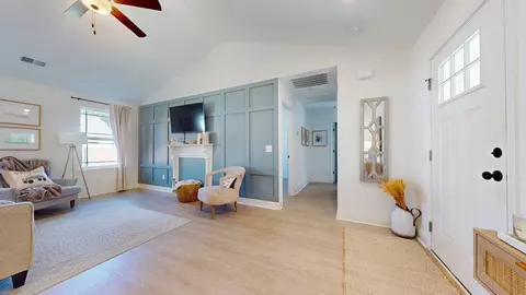 Entry Way - 3092 Sofia Ln, Springfield, TN 37172 photo 1 of 2
