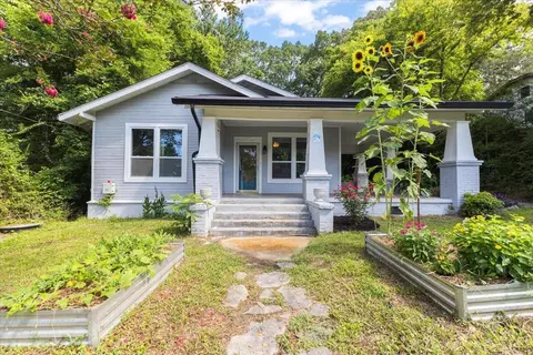 219 Ivy St, Rossville, GA 30741