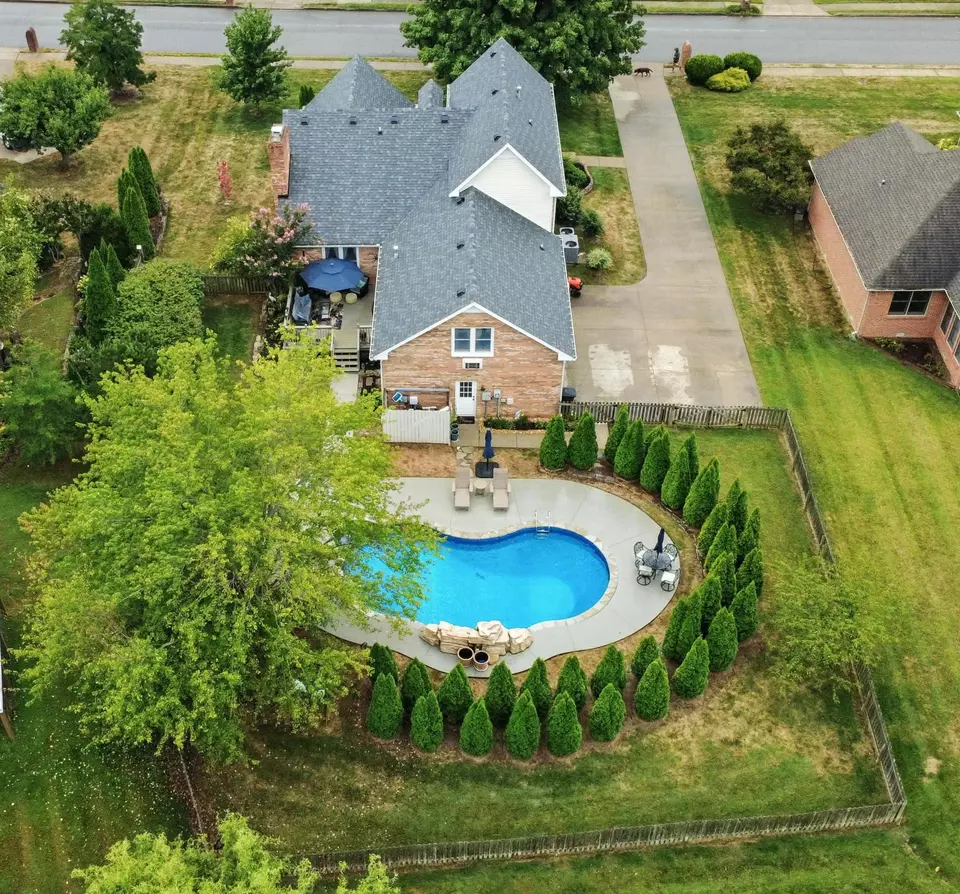Exterior - 2589 Stone Briar Dr, Clarksville, TN 37043 photo 11 of 11