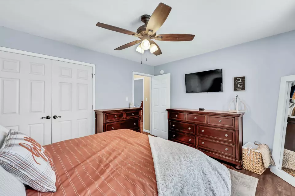 Bedroom - 2589 Stone Briar Dr, Clarksville, TN 37043 photo 3 of 5