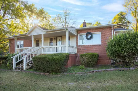 1700 Riverside Rd, Old Hickory, TN 37138