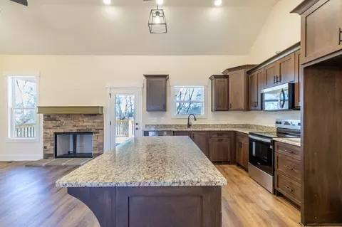 1203 Goose Dr, Springfield, TN 37172 photo 8