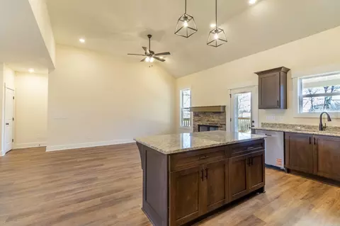 1203 Goose Dr, Springfield, TN 37172 photo 7