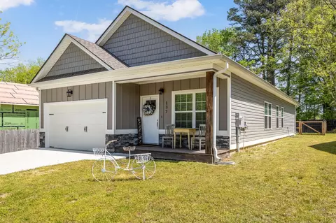 137 Elm Ave, Ringgold, GA 30736
