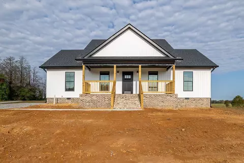 193 Old Military Rd N, Summertown, TN 38483