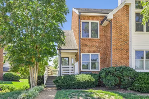 224 Boxmere Pl, Nashville, TN 37215