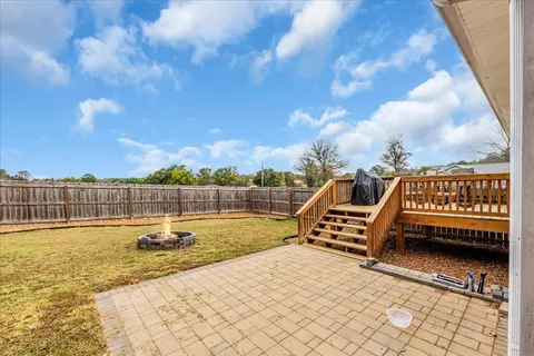 Exterior - 307 Pine Ave, Morrison, TN 37357 photo 8 of 14