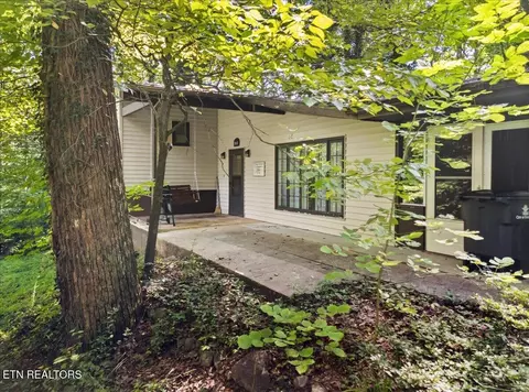 5907 Van Horn Rd, Knoxville, TN 37918