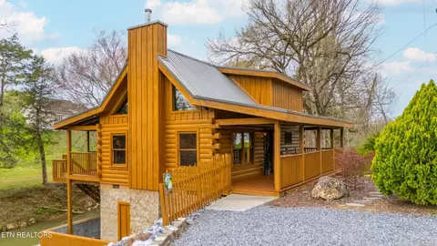 2001 Old Newport Hwy, Sevierville, TN 37876