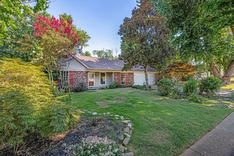 6264 Northampton Dr, Memphis, TN 38134