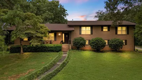 3902 Kings Rd, Chattanooga, TN 37416