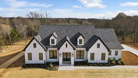 2412 Joe Brown Rd, Spring Hill, TN 37174