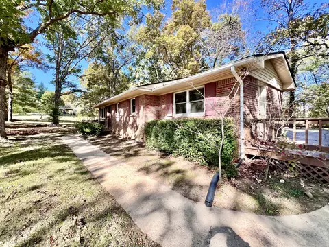 329 Valley View Rd, Dover, TN 37058