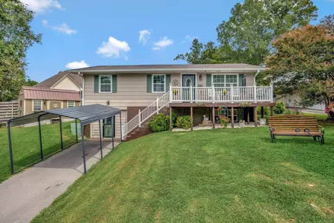 587 Holcomb Rd, Ringgold, GA 30736