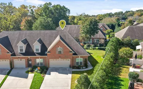7770 Lenox Trace Dr, Hixson, TN 37343