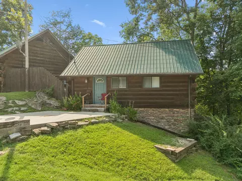 6823 Piney River Rd N, Bon Aqua, TN 37025