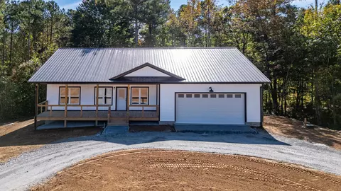 174 Rustling Pines Rd, Dunlap, TN 37327