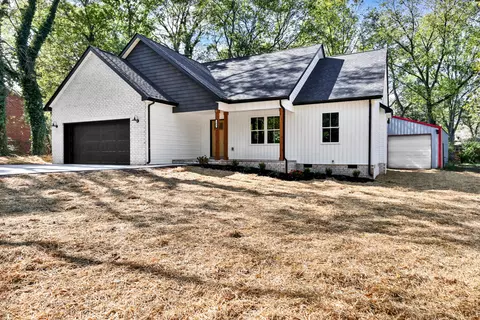 205 Jordan Rd, Clarksville, TN 37042