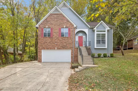 4612 Raccoon Trl, Hermitage, TN 37076