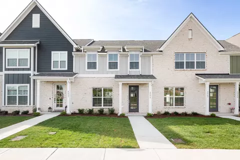 5061 Greentree, Smyrna, TN 37167