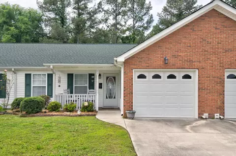 72 Limestone Dr, Rossville, GA 30741
