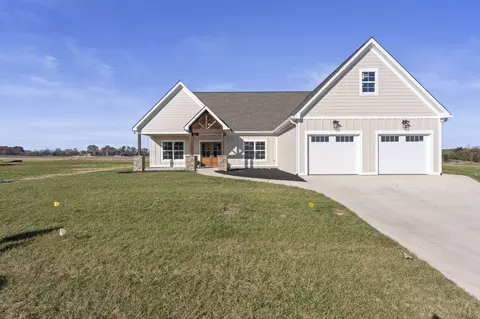 78 Lookout Dr, Winchester, TN 37398