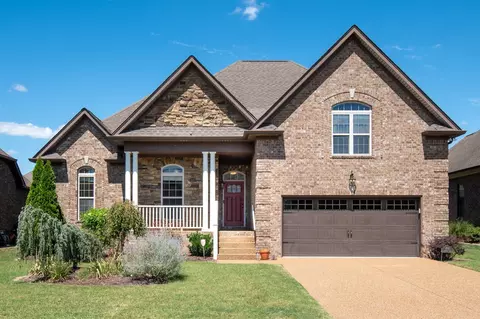 2011 Stonebrook Cir, Mount Juliet, TN 37122